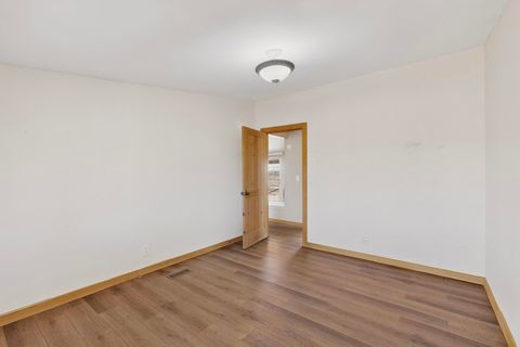 Tiny photo for 5 Wide View Ln, Santa Fe, NM 87508 (MLS # 202601618)