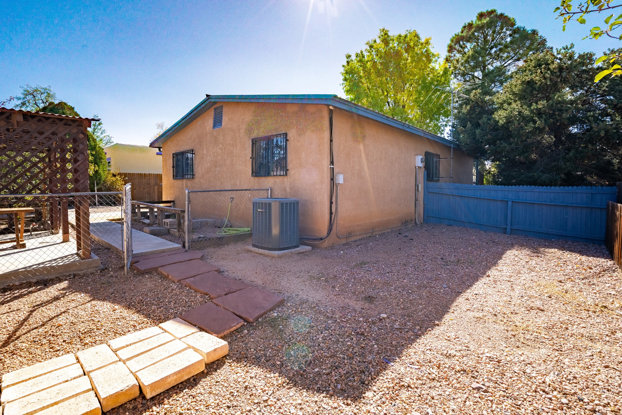 2517 Camino Cabestro, Santa Fe, New Mexico image 12