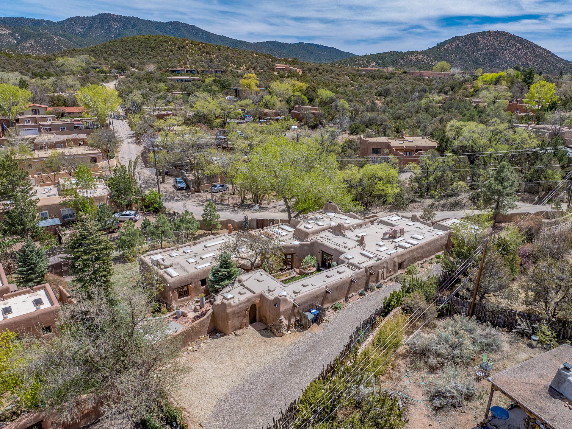 905 Camino Santander, Santa Fe, New Mexico image 50