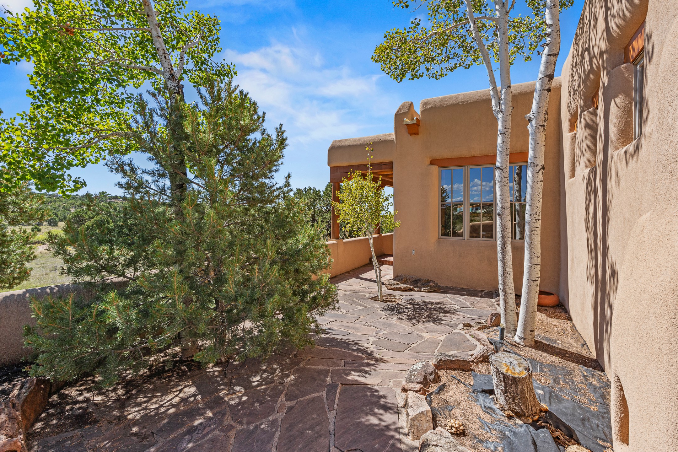 Santa Fe, New Mexico 87506, United States, 3 Bedrooms Bedrooms, ,2 BathroomsBathrooms,Residential,Active,216184