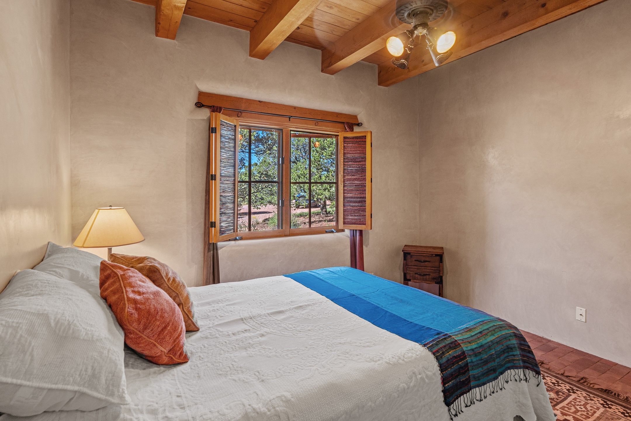 Santa Fe, New Mexico 87506, United States, 3 Bedrooms Bedrooms, ,2 BathroomsBathrooms,Residential,Active,216184