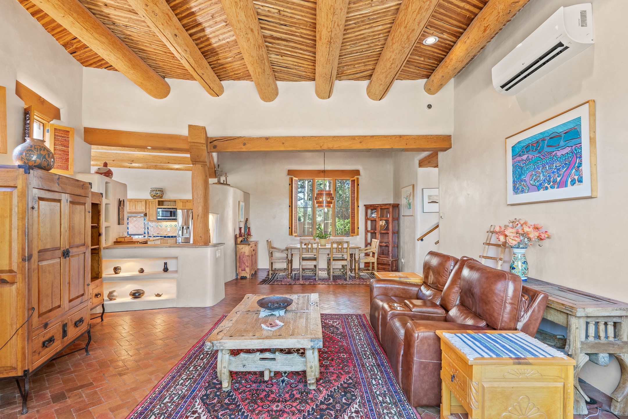 Santa Fe, New Mexico 87506, United States, 3 Bedrooms Bedrooms, ,2 BathroomsBathrooms,Residential,Active,216184