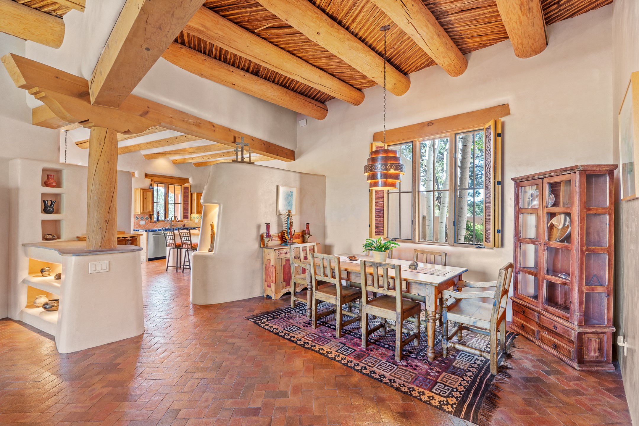 Santa Fe, New Mexico 87506, United States, 3 Bedrooms Bedrooms, ,2 BathroomsBathrooms,Residential,Active,216184