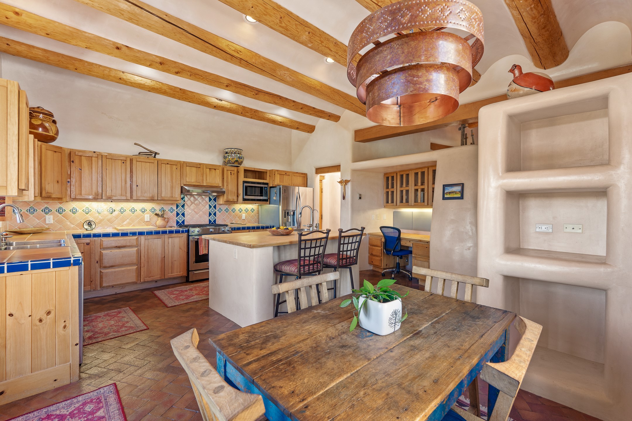 Santa Fe, New Mexico 87506, United States, 3 Bedrooms Bedrooms, ,2 BathroomsBathrooms,Residential,Active,216184