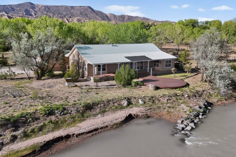 Homes For Sale - 93 County Road 155<br/> Abiquiu, NM 87510