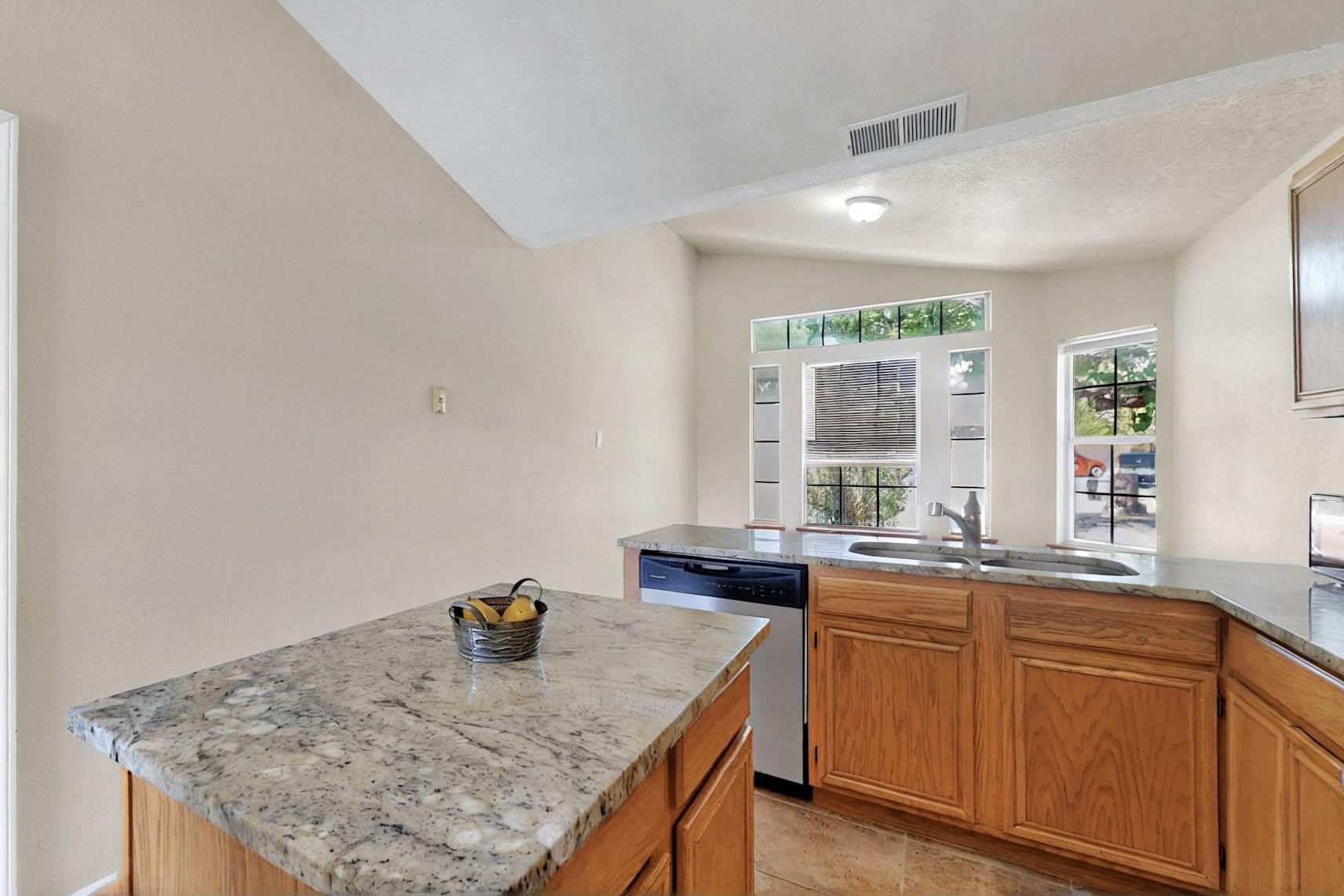 1 Ash Place, Los Lunas, New Mexico image 14