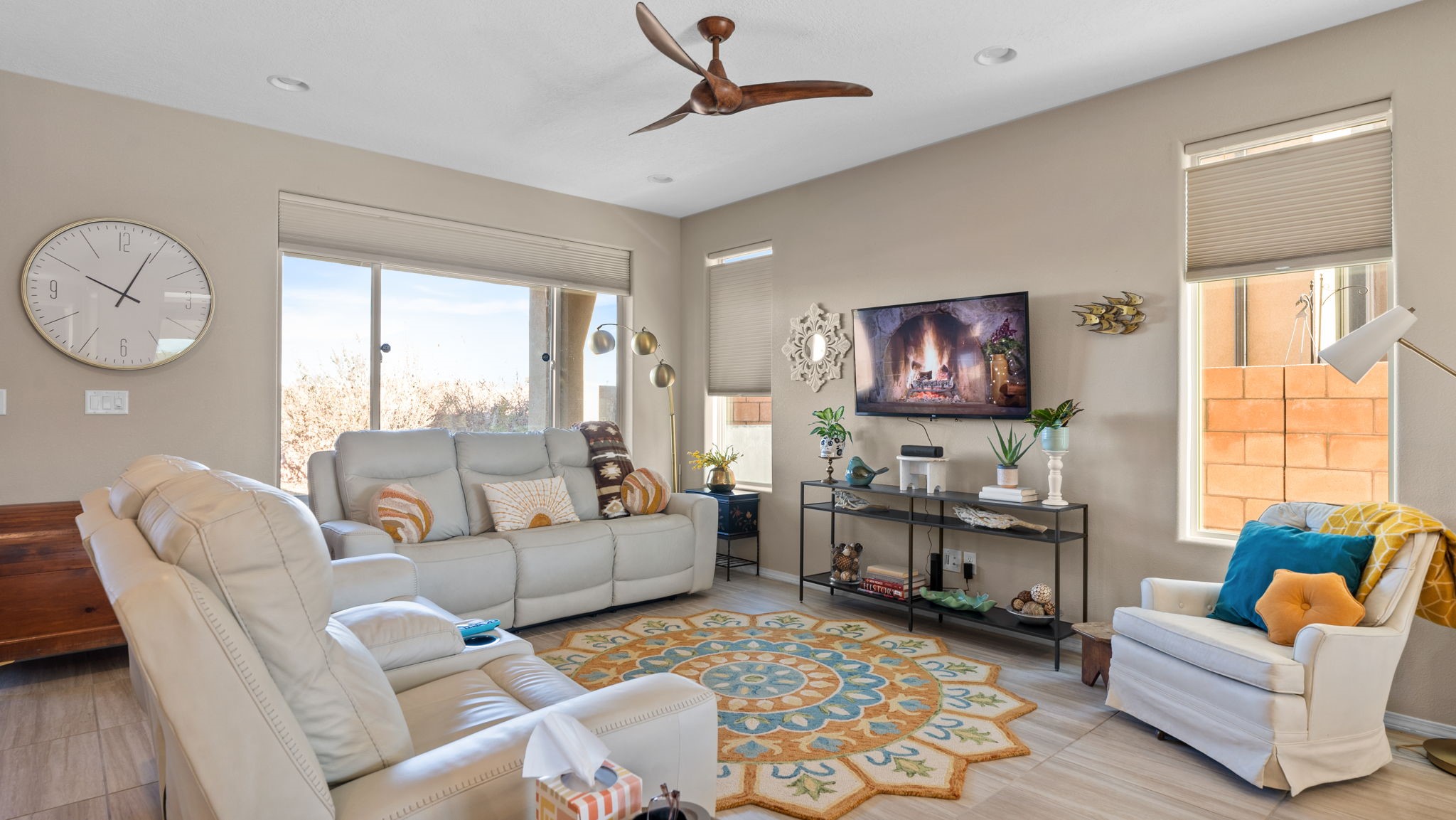 4806 Governor Miles Road, Santa Fe, New Mexico image 2