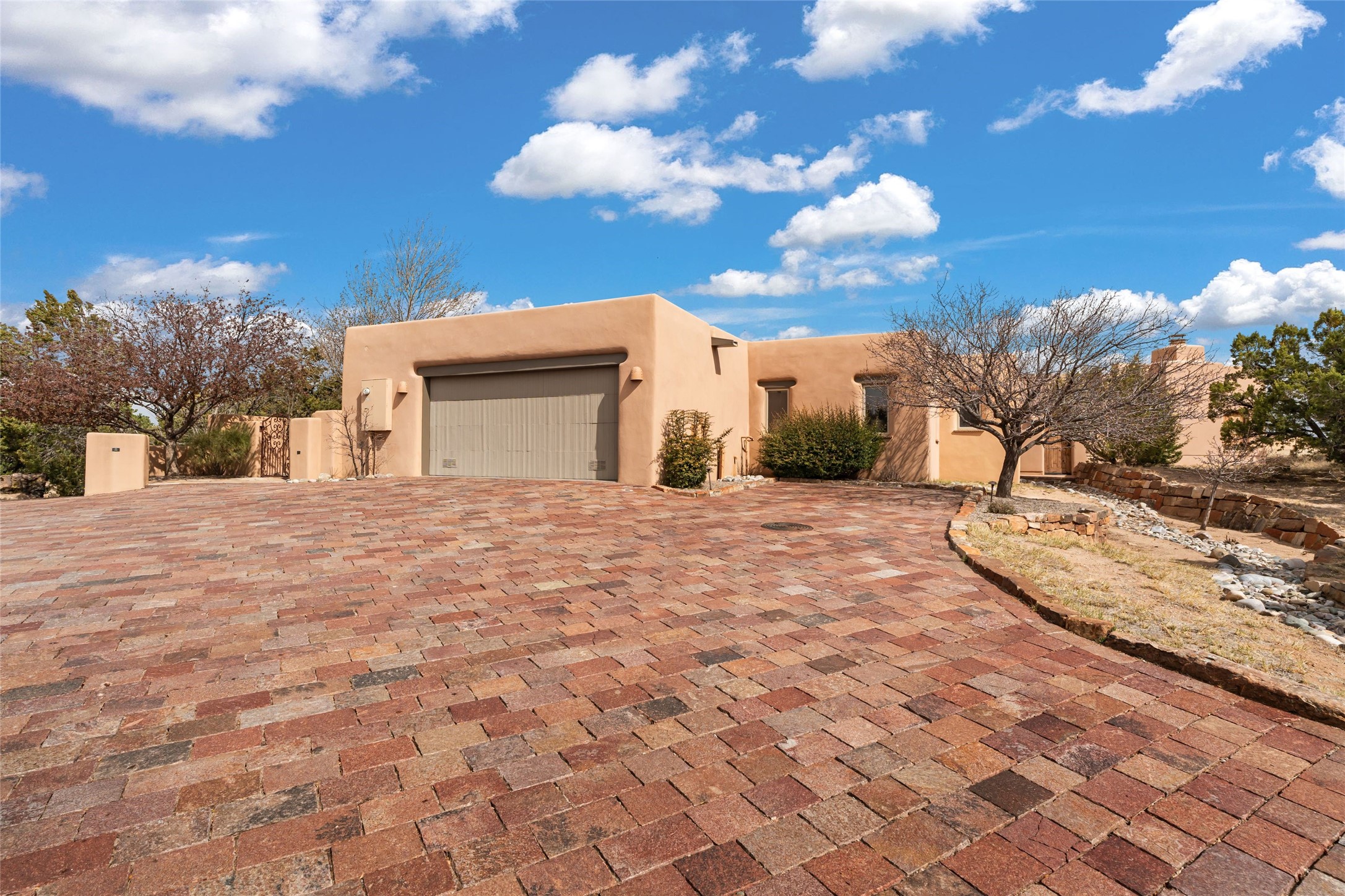 19 Via Pampa, Santa Fe, New Mexico image 3