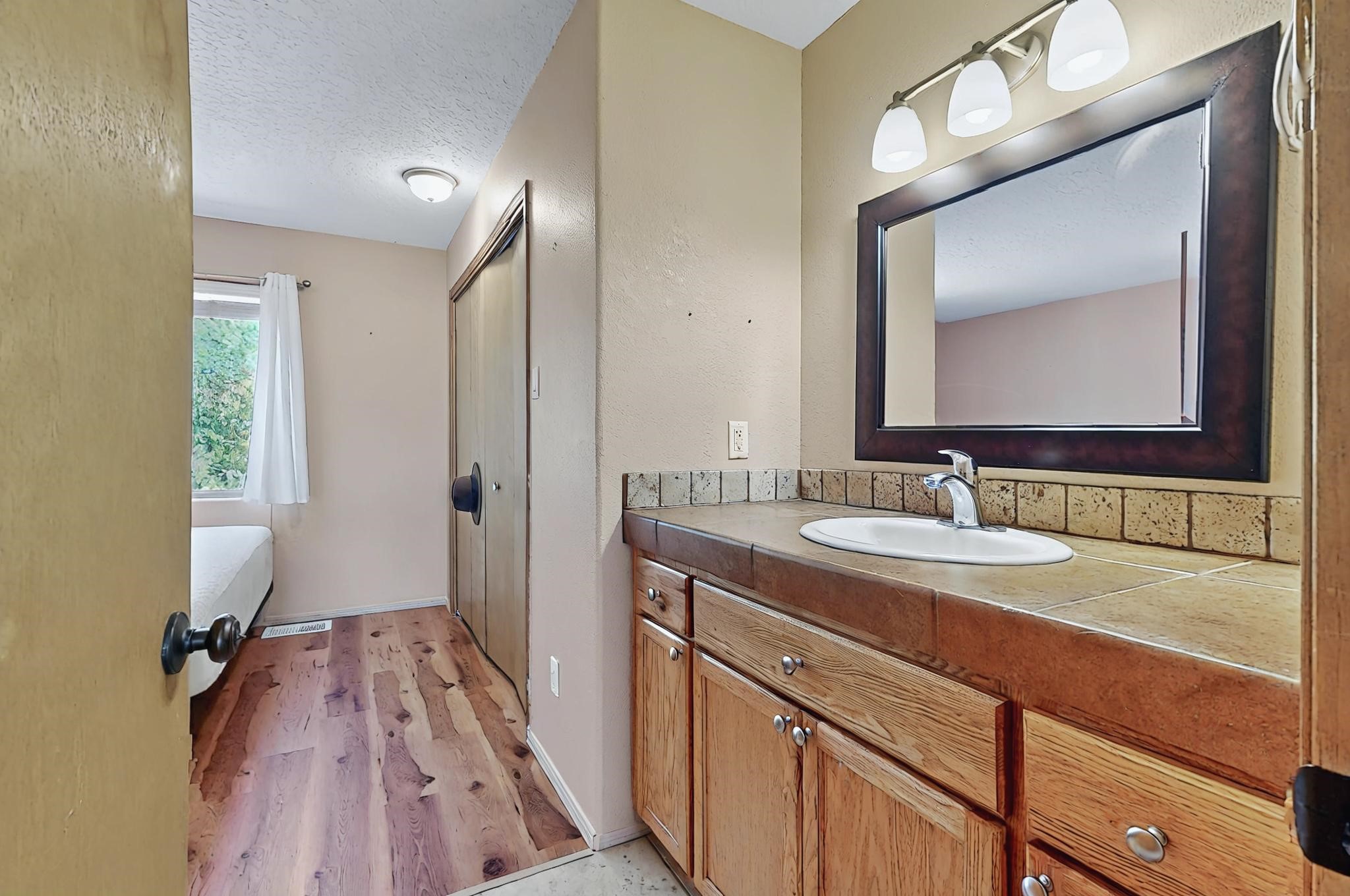 1537 Avenida De Las Americas, Santa Fe, New Mexico image 25
