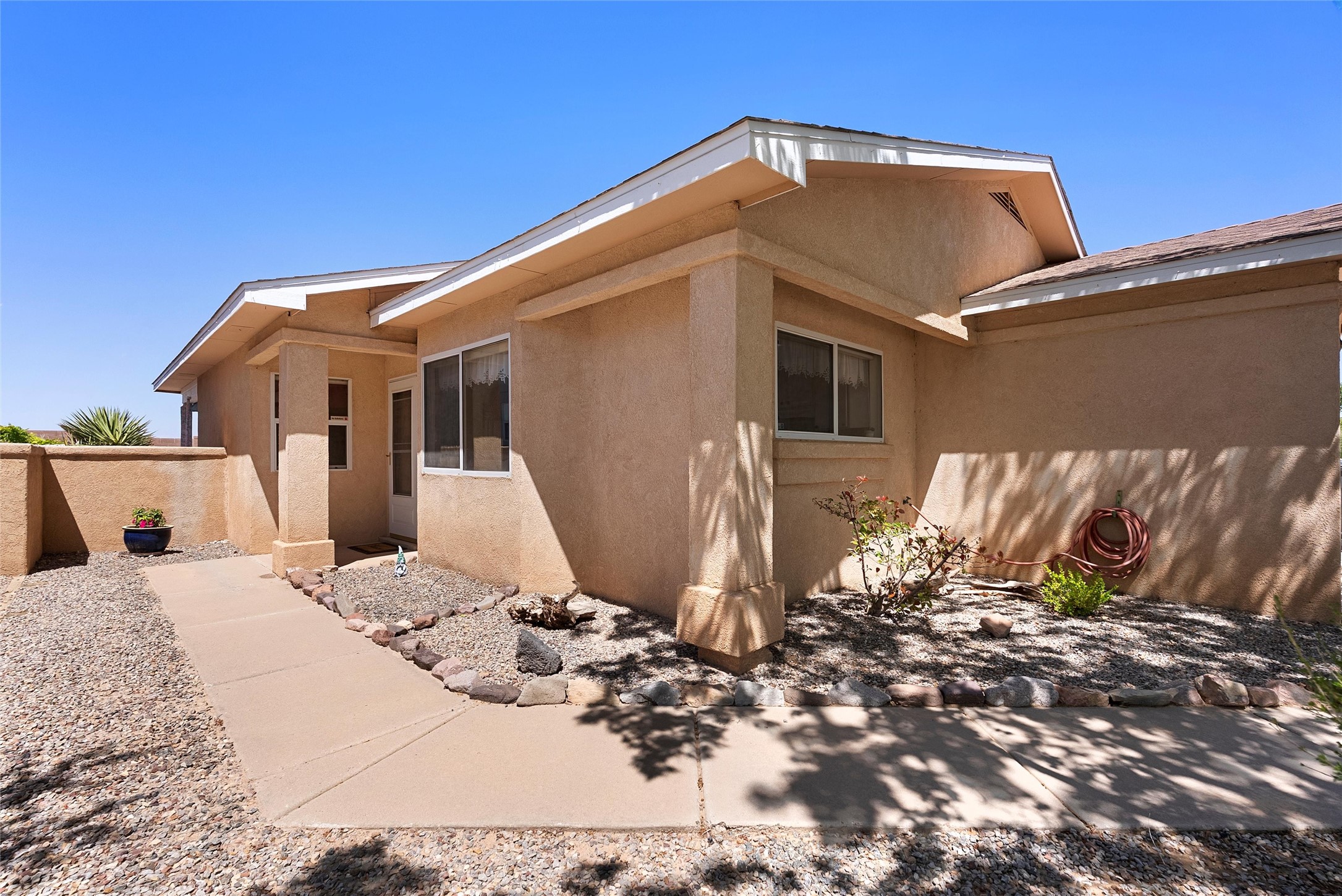 3029 Chama Meadows Drive, Rio Rancho, New Mexico image 3