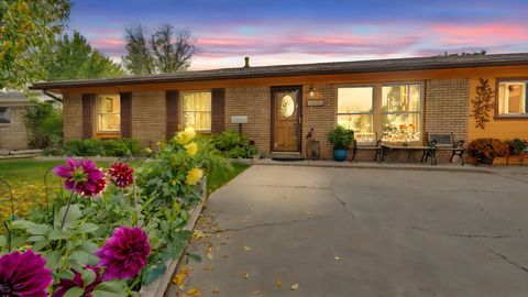 85 Granada Drive, White Rock, NM 87547 - #: 202504629
