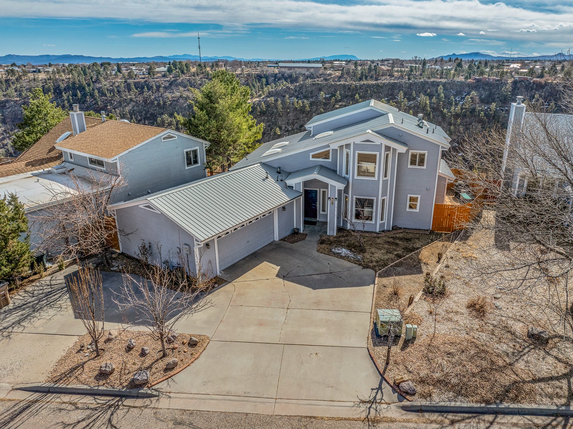 831 Scott Way, Los Alamos, New Mexico image 1