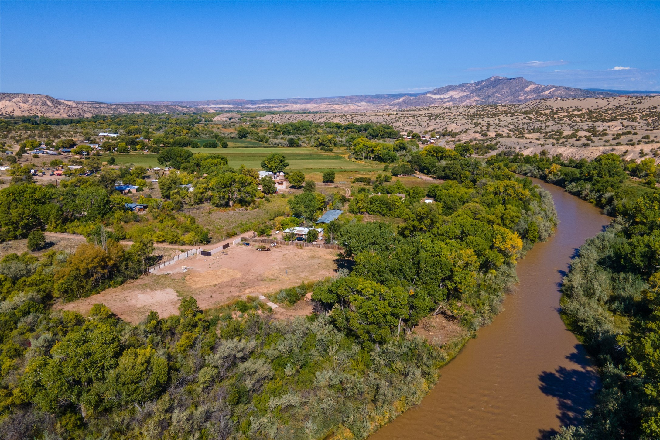 22 23 24 Private Drive 1617a, Abiquiu, New Mexico image 7