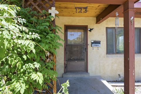 Homes For Sale - 123 Placita De Oro<br/> Santa Fe County, Santa Fe, NM 87501