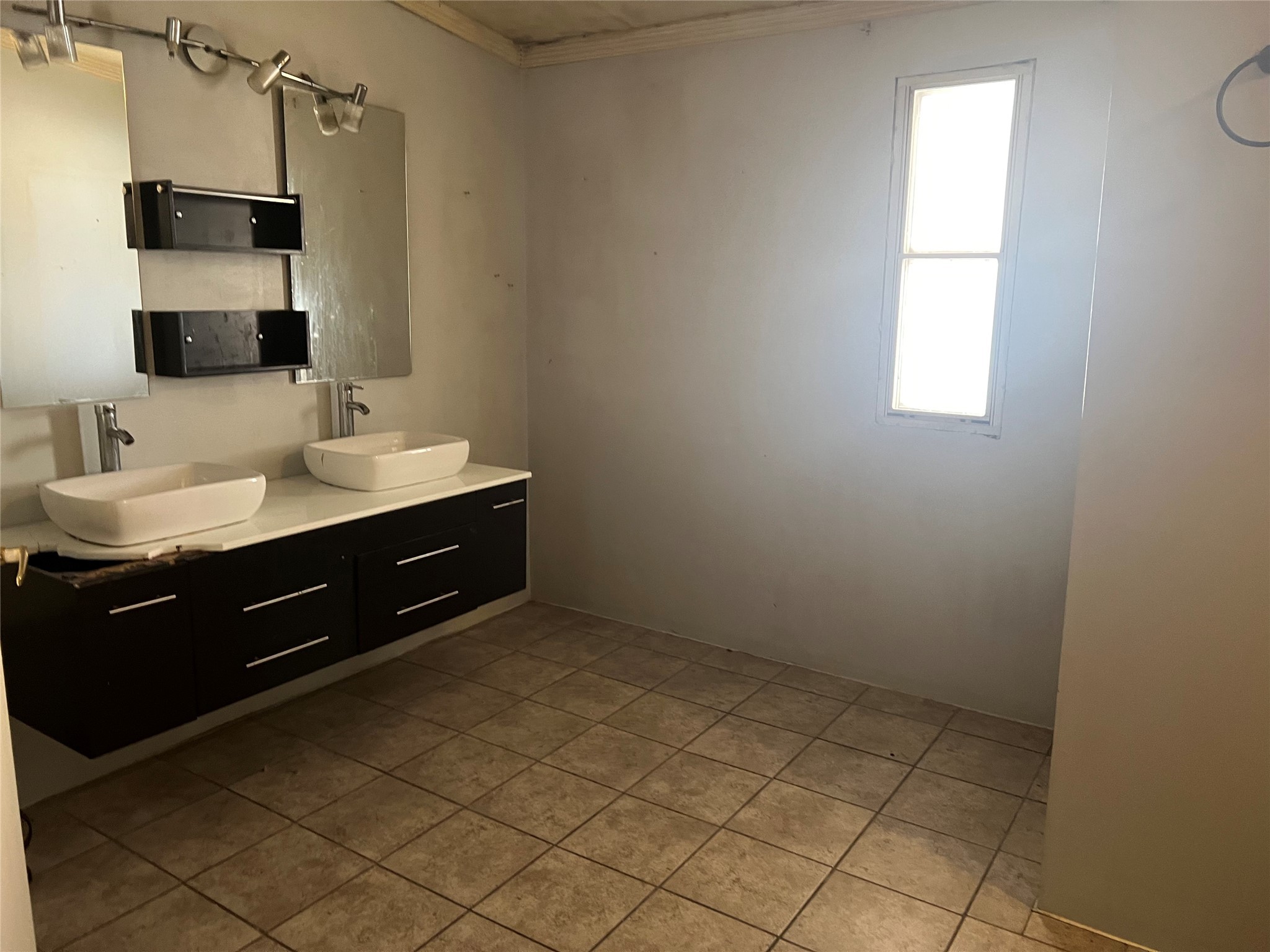 1033 Railroad Avenue, Las Vegas, New Mexico image 5