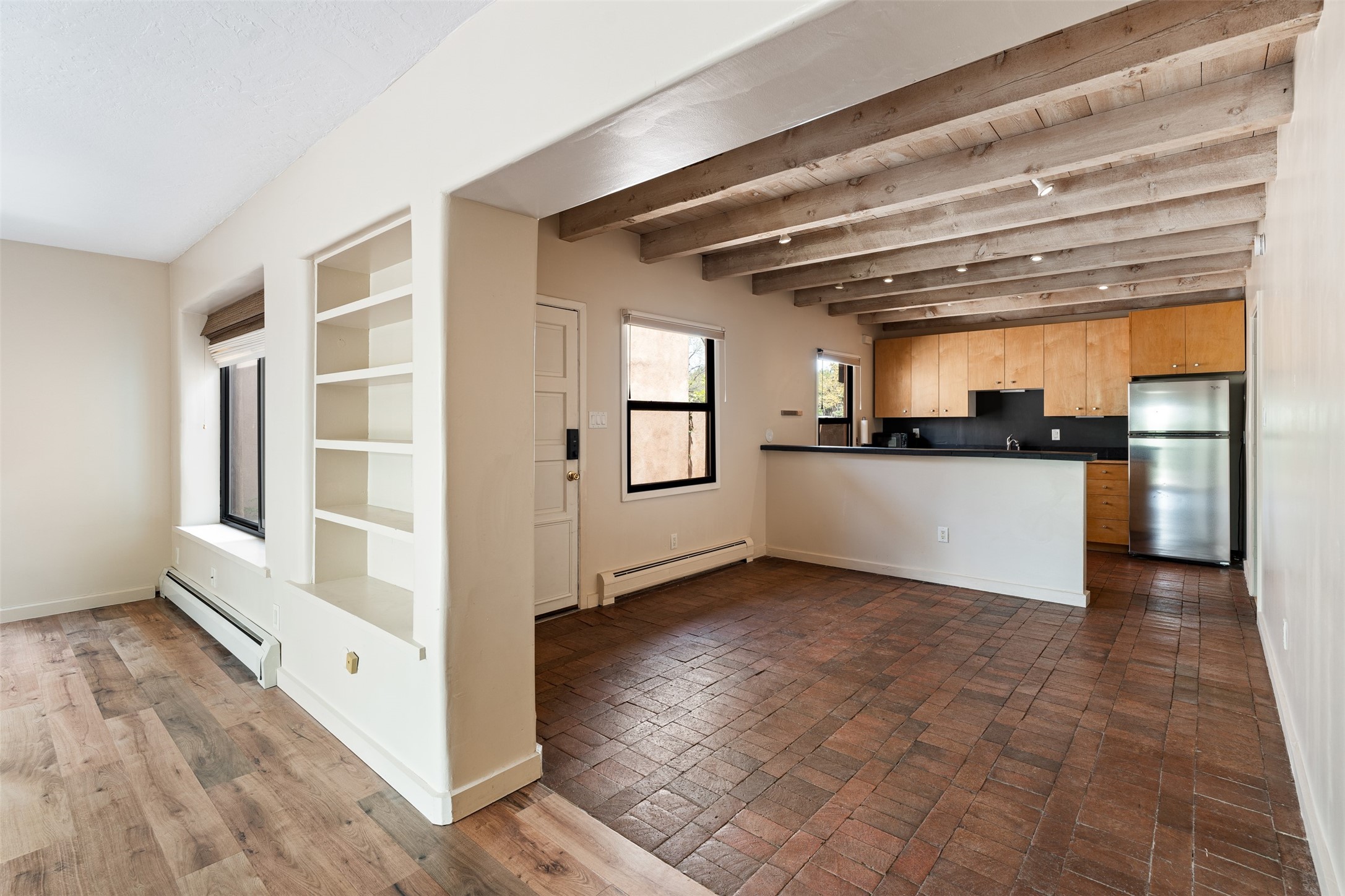 928 Los Lovatos Road, Santa Fe, New Mexico image 3