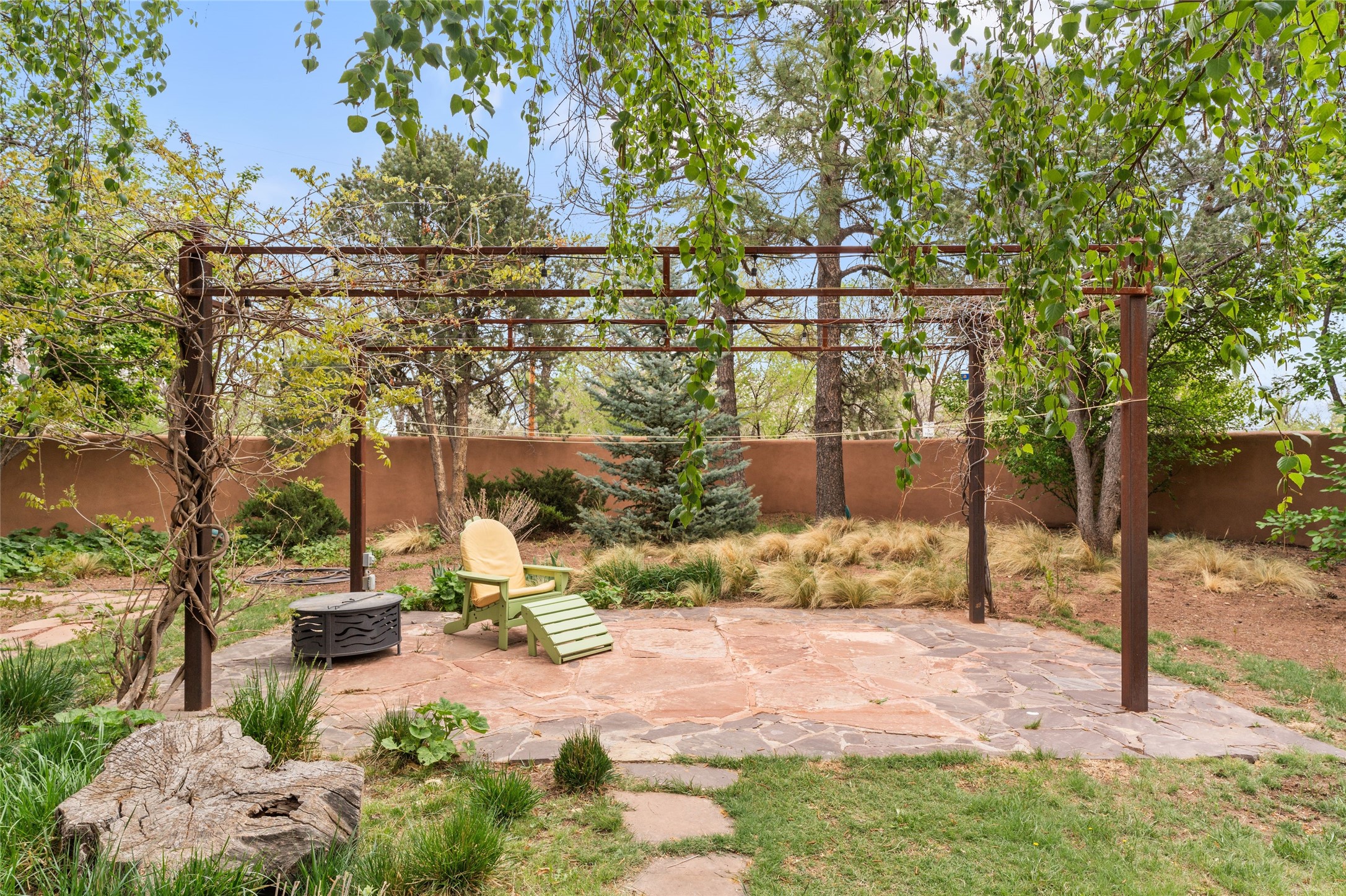 22 La Vega, Galisteo, New Mexico image 5