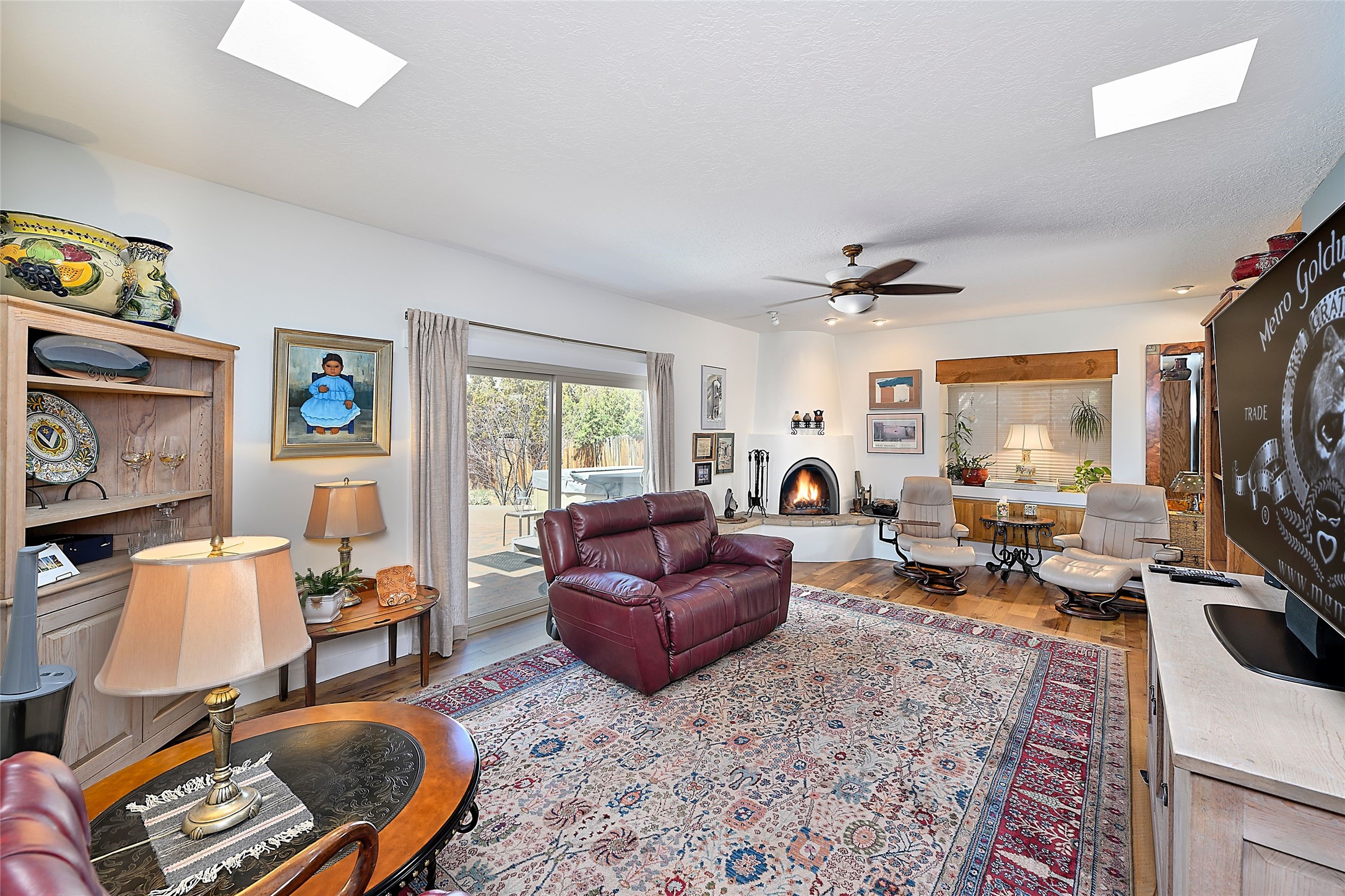681 Callecita Jicarilla, Santa Fe, New Mexico image 1