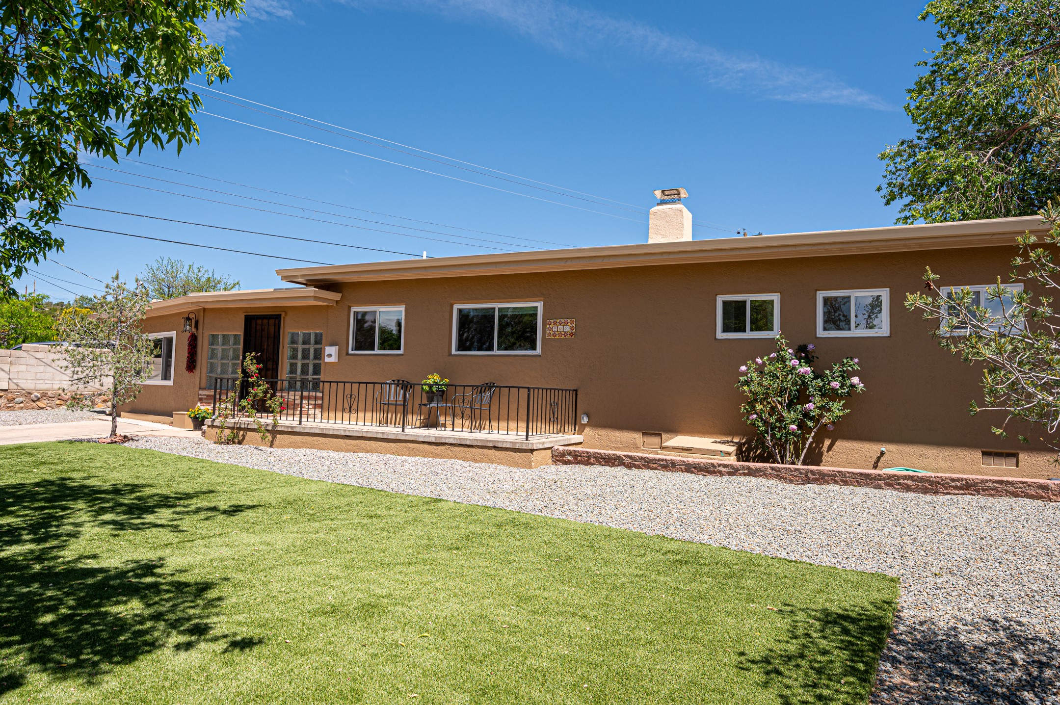 202 Alamo Drive, Santa Fe, New Mexico image 4