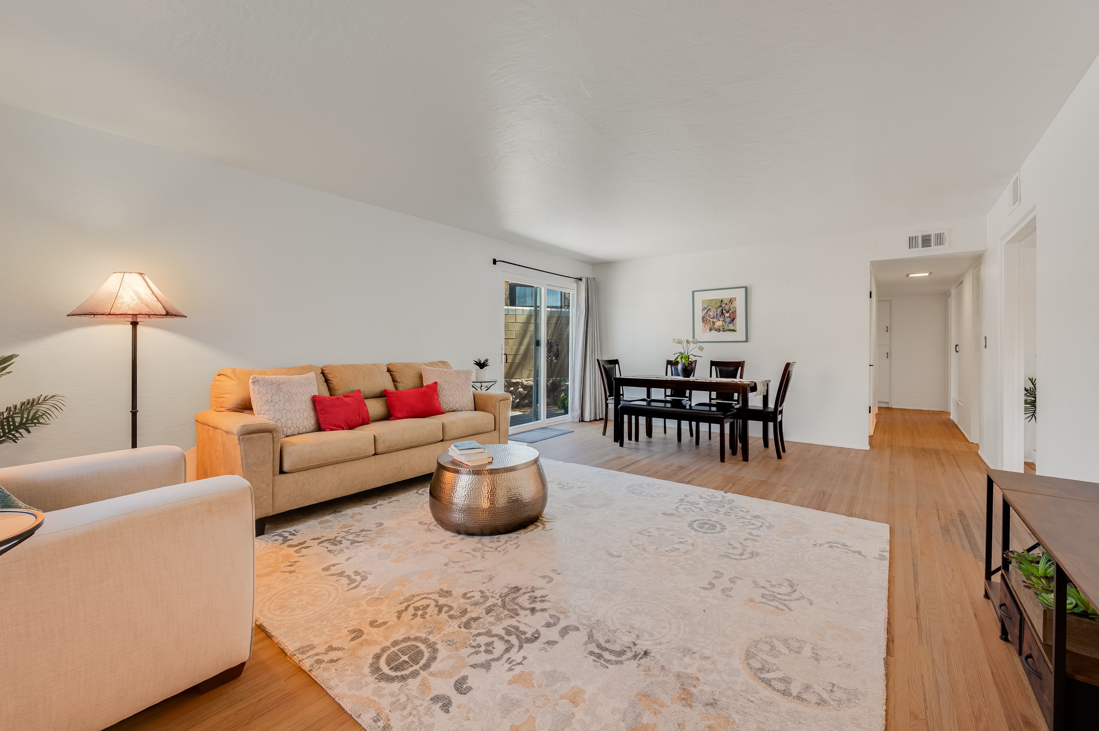 202 Alamo Drive, Santa Fe, New Mexico image 2