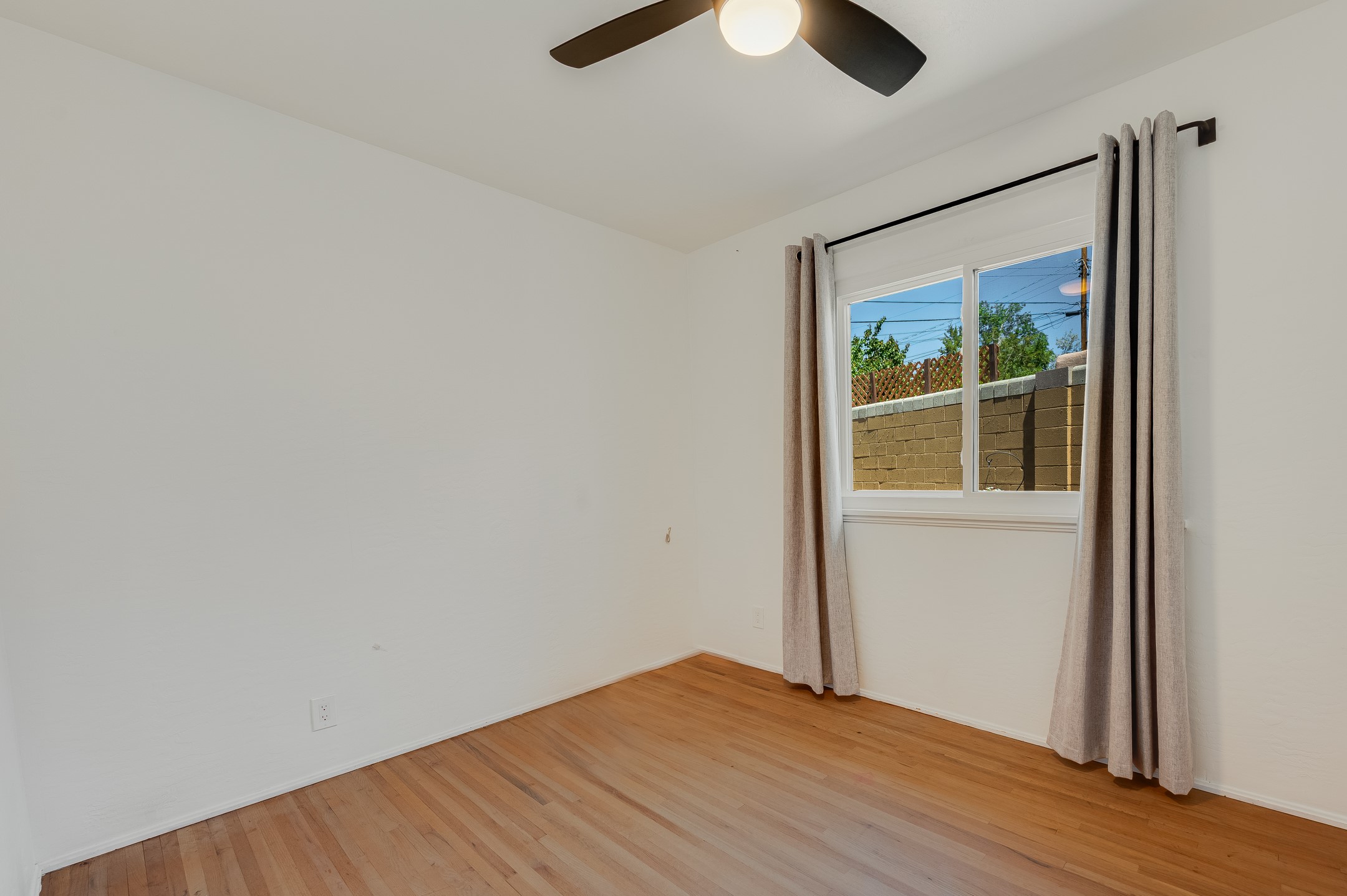 202 Alamo Drive, Santa Fe, New Mexico image 18