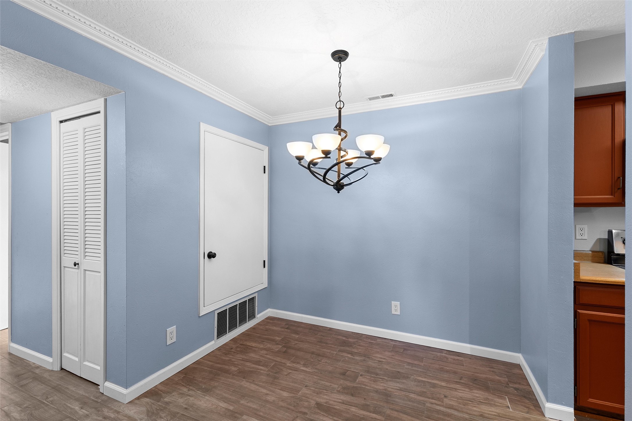 505 Oppenheimer 8068 - Photo 3