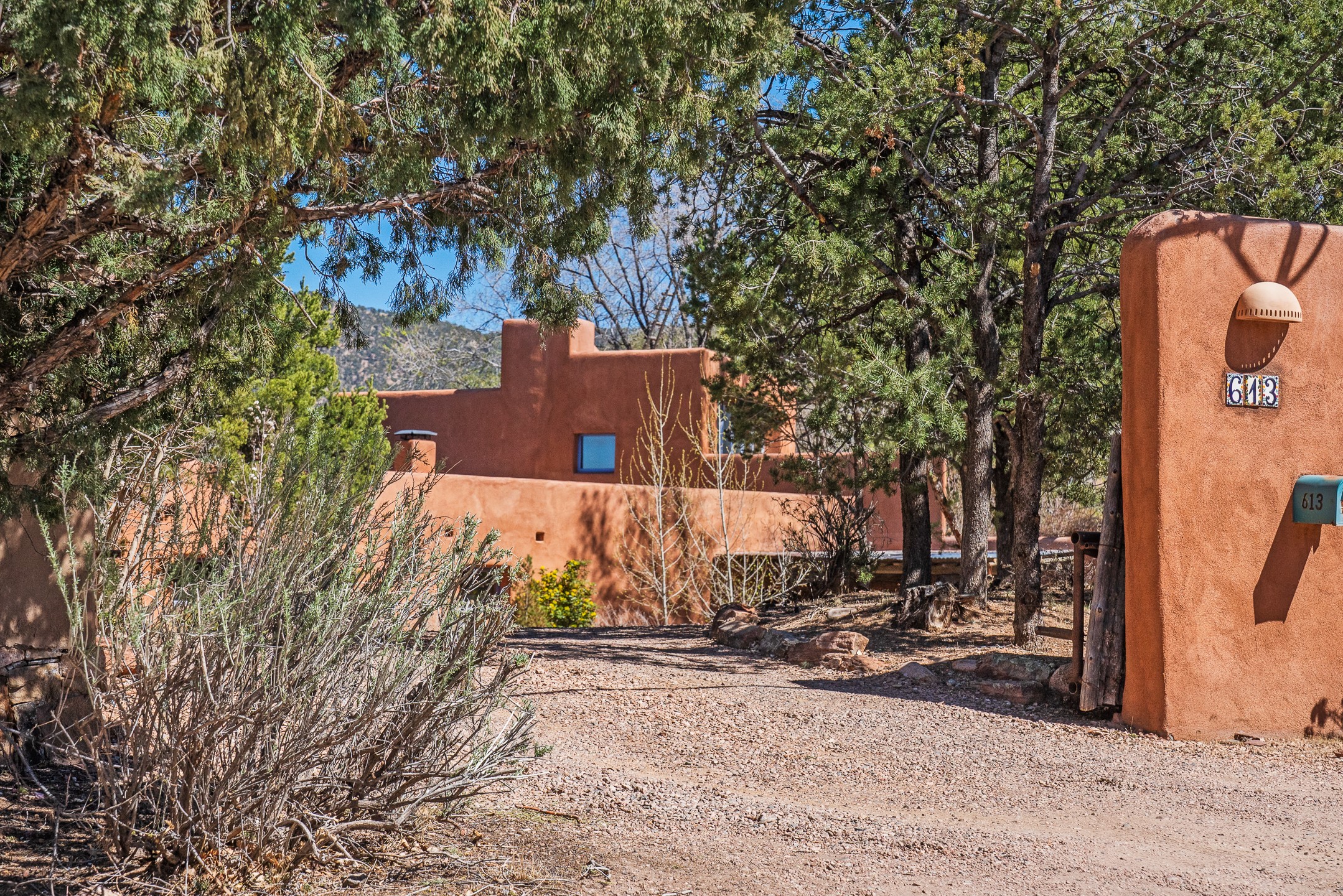 613 Camino Del Monte Sol