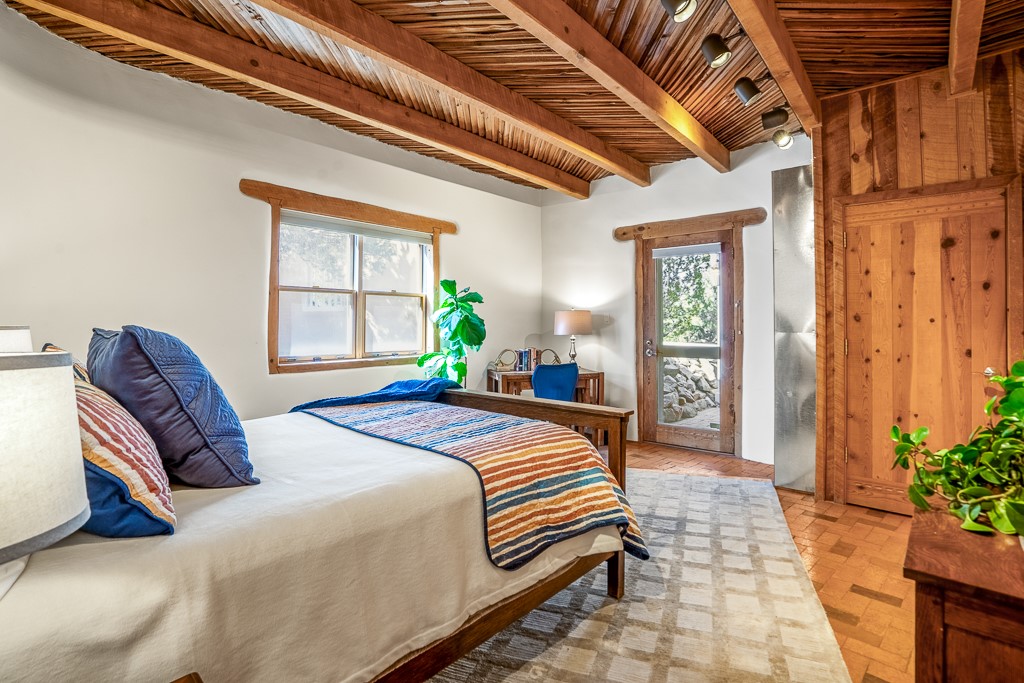 46 Laughing Horse Lane, Santa Fe, New Mexico image 40