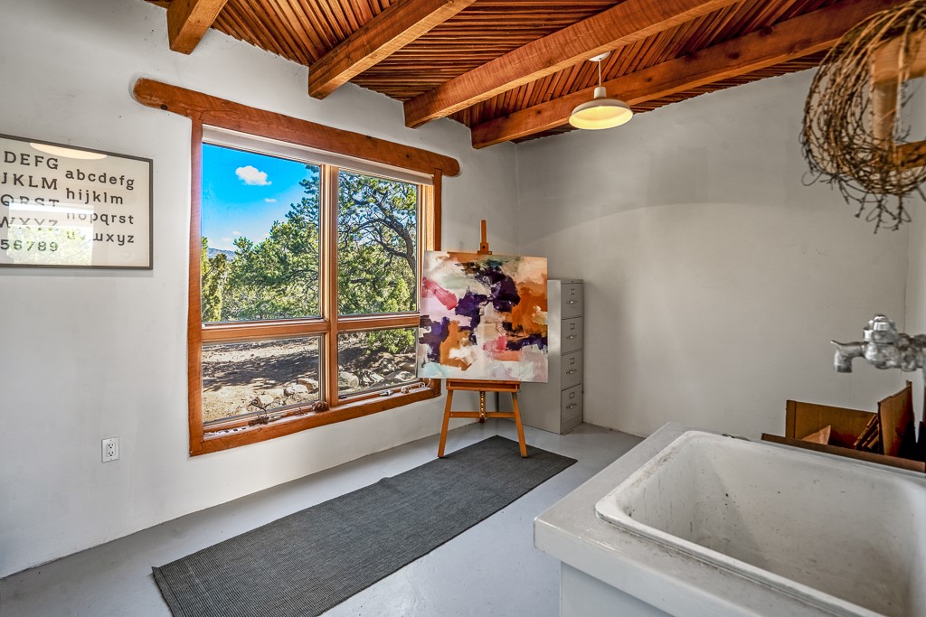 46 Laughing Horse Lane, Santa Fe, New Mexico image 50