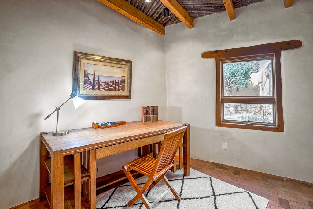 46 Laughing Horse Lane, Santa Fe, New Mexico image 42