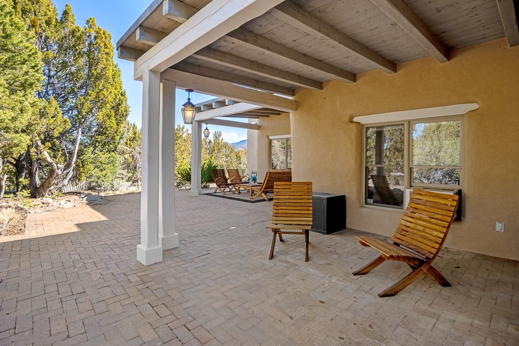 46 Laughing Horse Lane, Santa Fe, New Mexico image 33