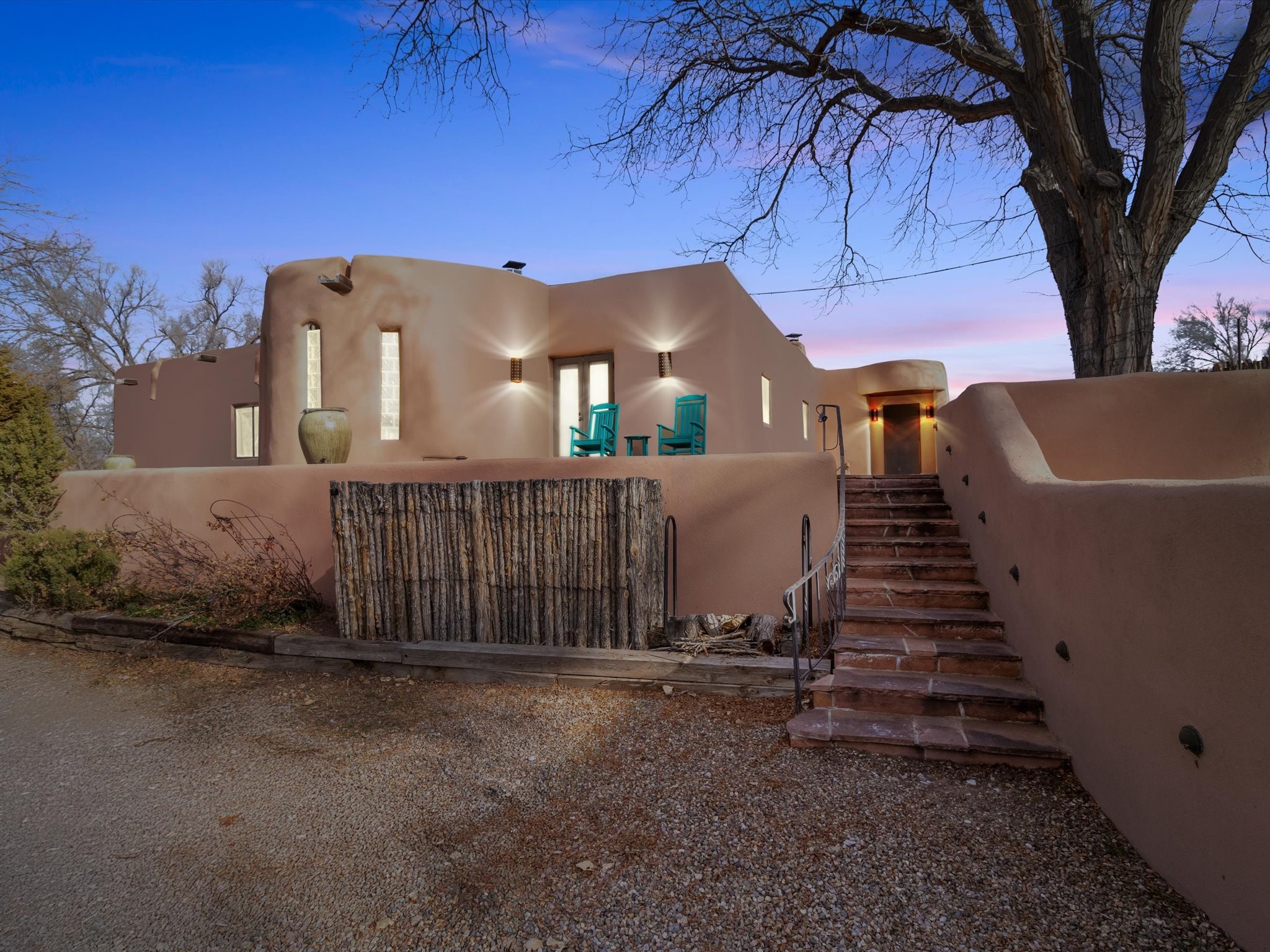 329 County Road 84, Santa Fe, New Mexico image 1