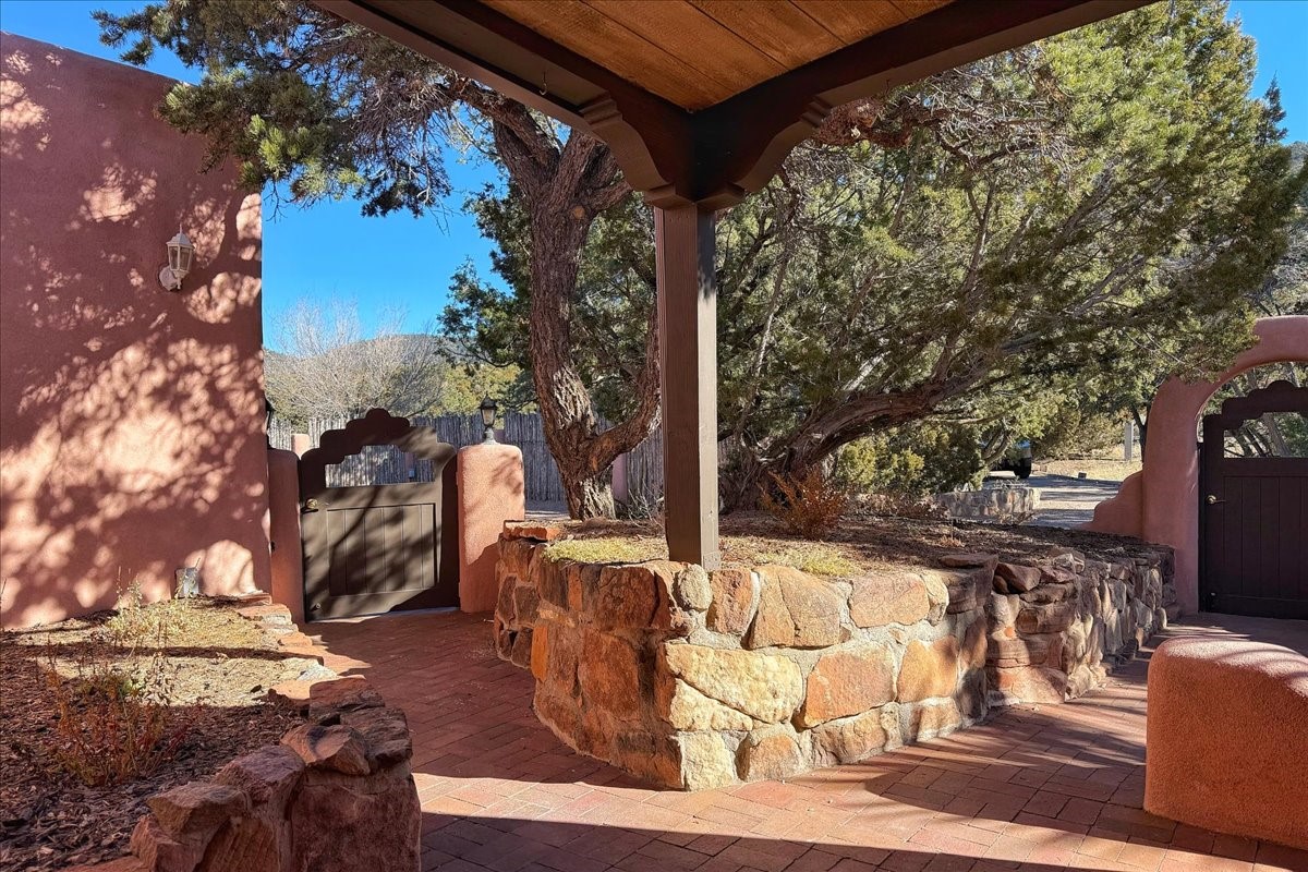 83 Calimo Circle, Santa Fe, New Mexico image 21