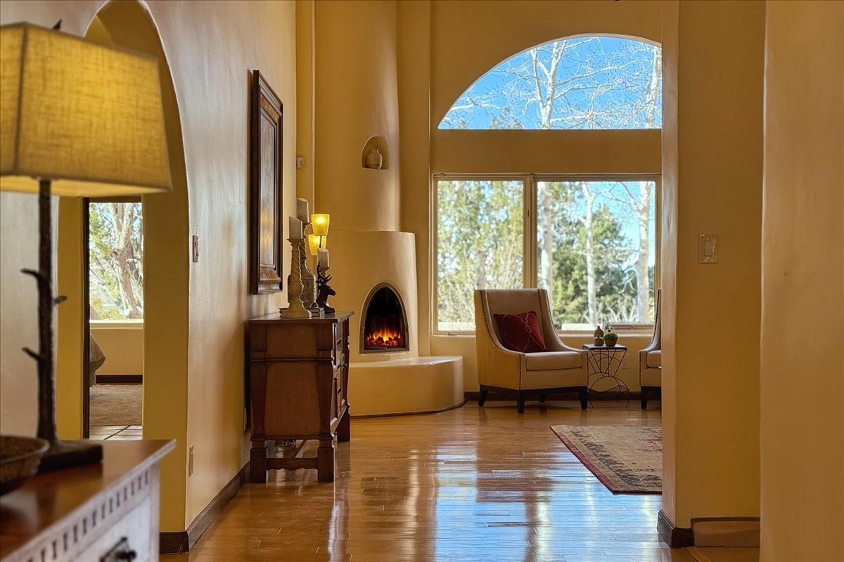 83 Calimo Circle, Santa Fe, New Mexico image 1