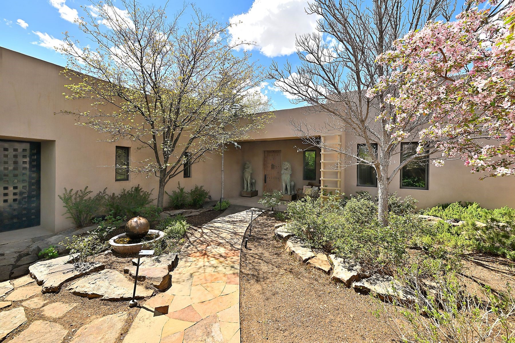 10 Canyon Vista Court