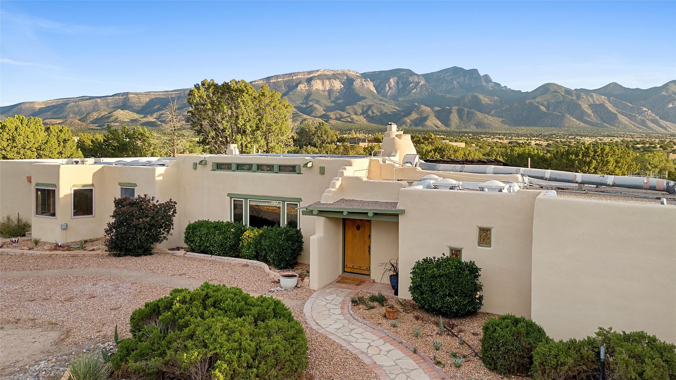 20 Ridge Road, Placitas, New Mexico image 3