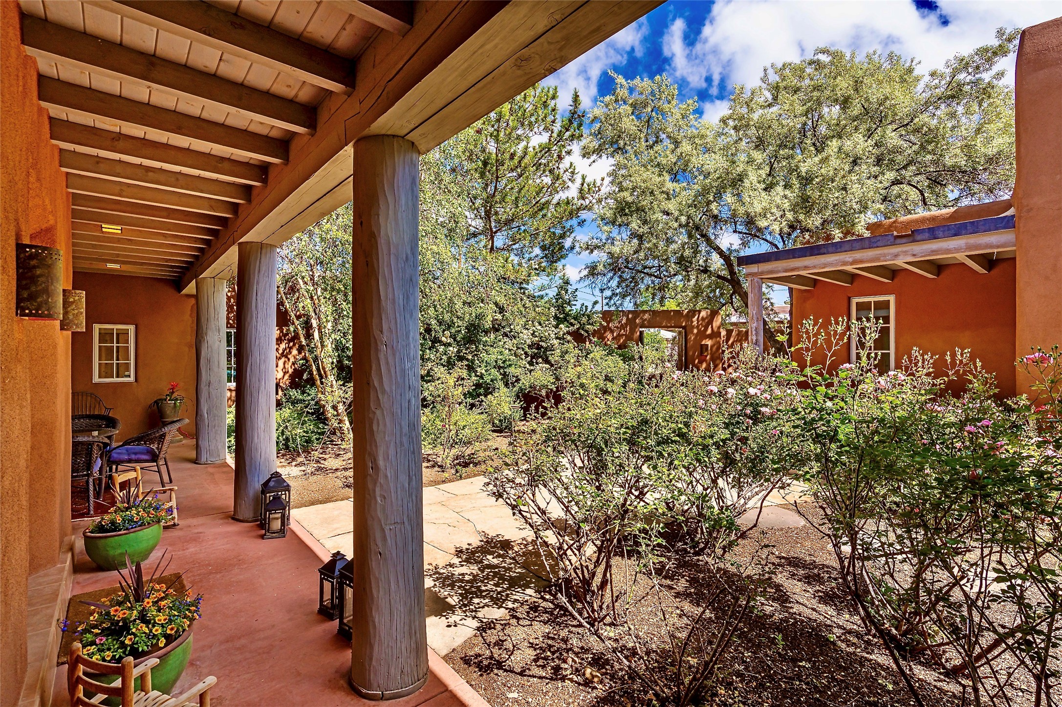1226-B & C Cerro Gordo Road, Santa Fe, New Mexico image 11