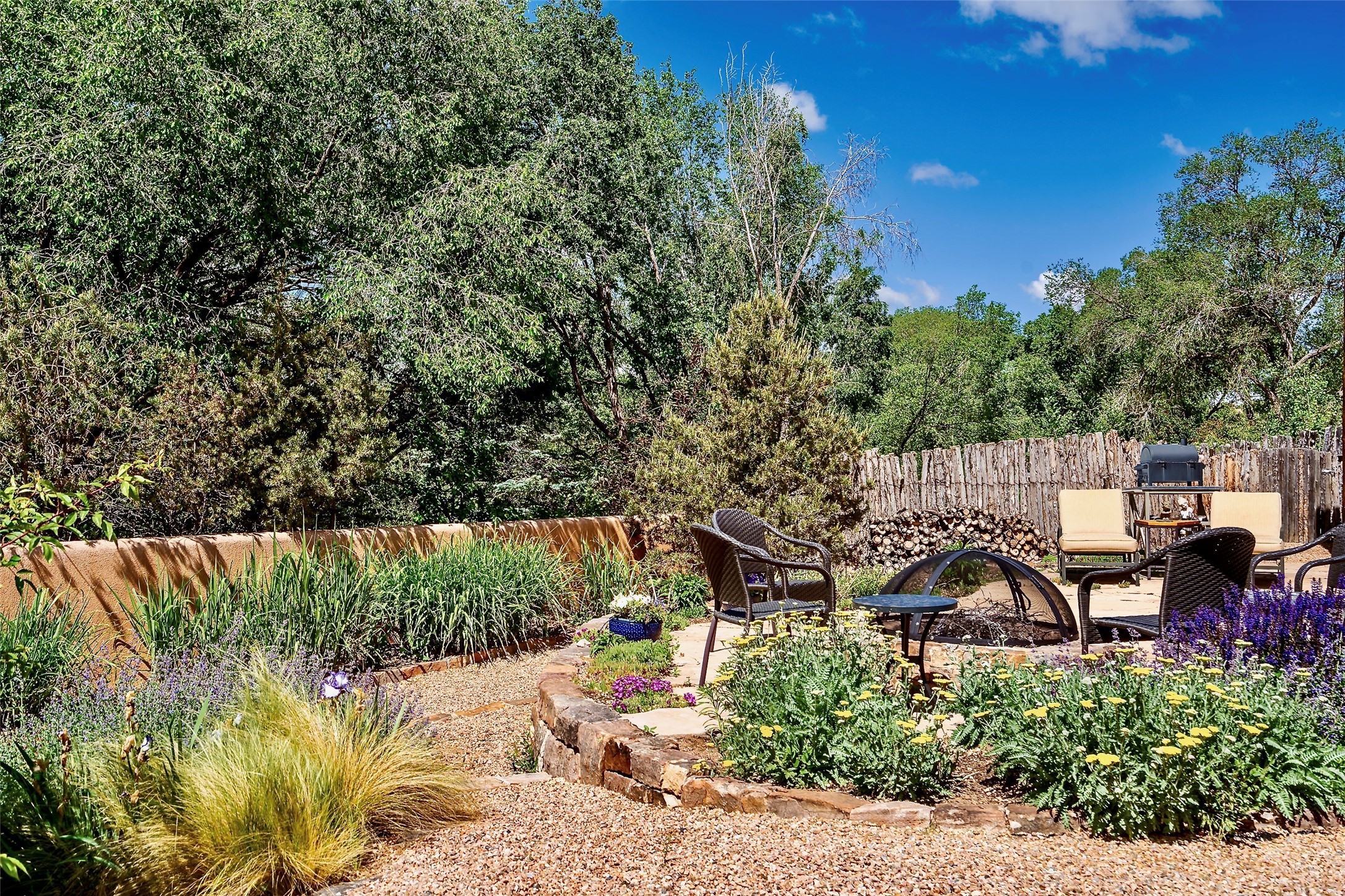 1226-B & C Cerro Gordo Road, Santa Fe, New Mexico image 24