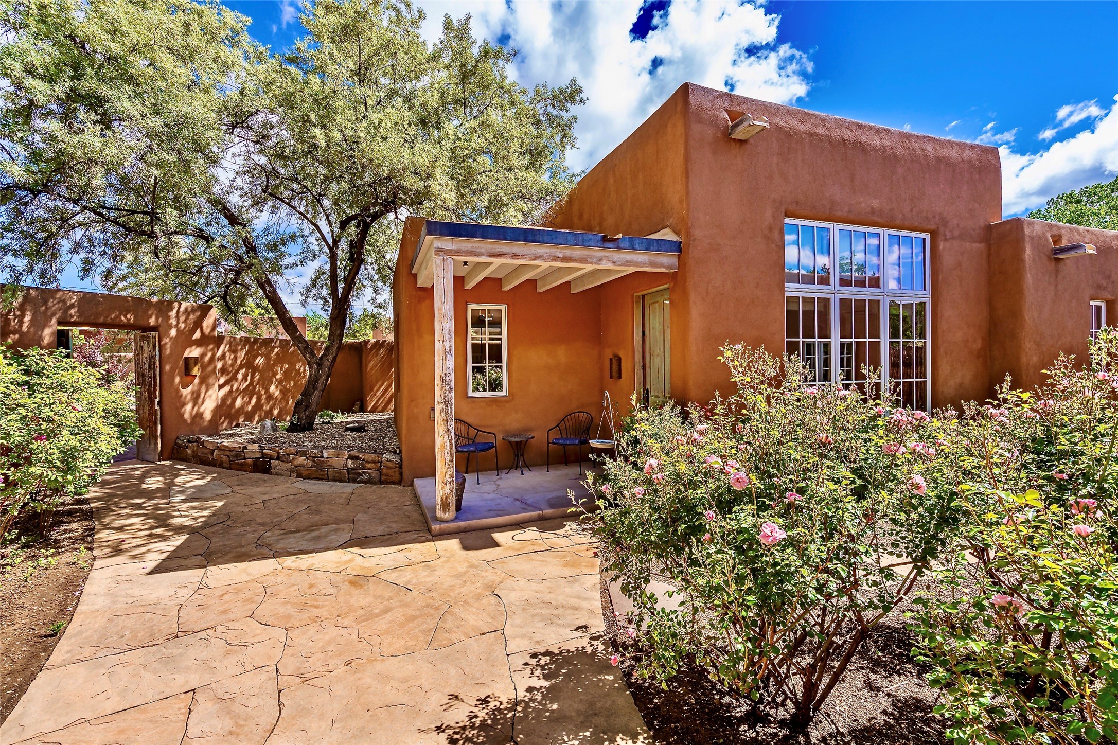 1226-B & C Cerro Gordo Road, Santa Fe, New Mexico image 5