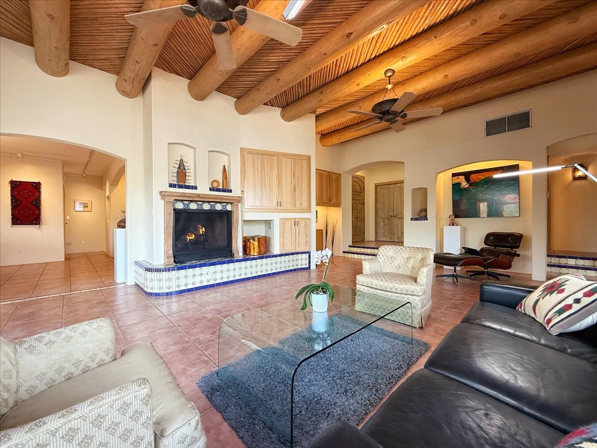 750 Camino Francisca, Santa Fe, New Mexico image 14