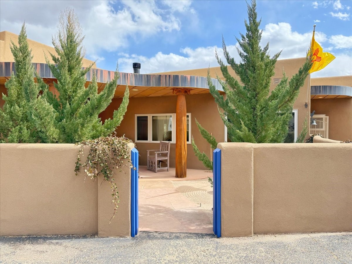 750 Camino Francisca, Santa Fe, New Mexico image 5