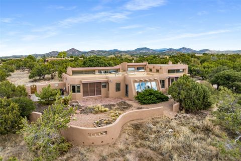 Tiny photo for 4 Montana Court, Santa Fe, NM 87508 (MLS # 202601342)