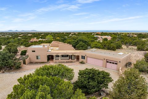 Tiny photo for 4 Montana Court, Santa Fe, NM 87508 (MLS # 202601342)
