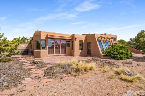 Tiny photo for 4 Montana Court, Santa Fe, NM 87508 (MLS # 202601342)