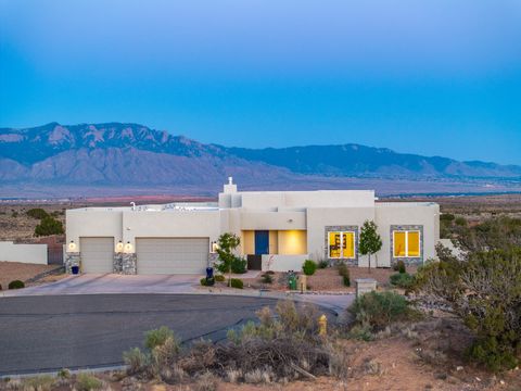 Homes For Sale - 2324 Venada Road<br/> Rio Rancho, NM 87144