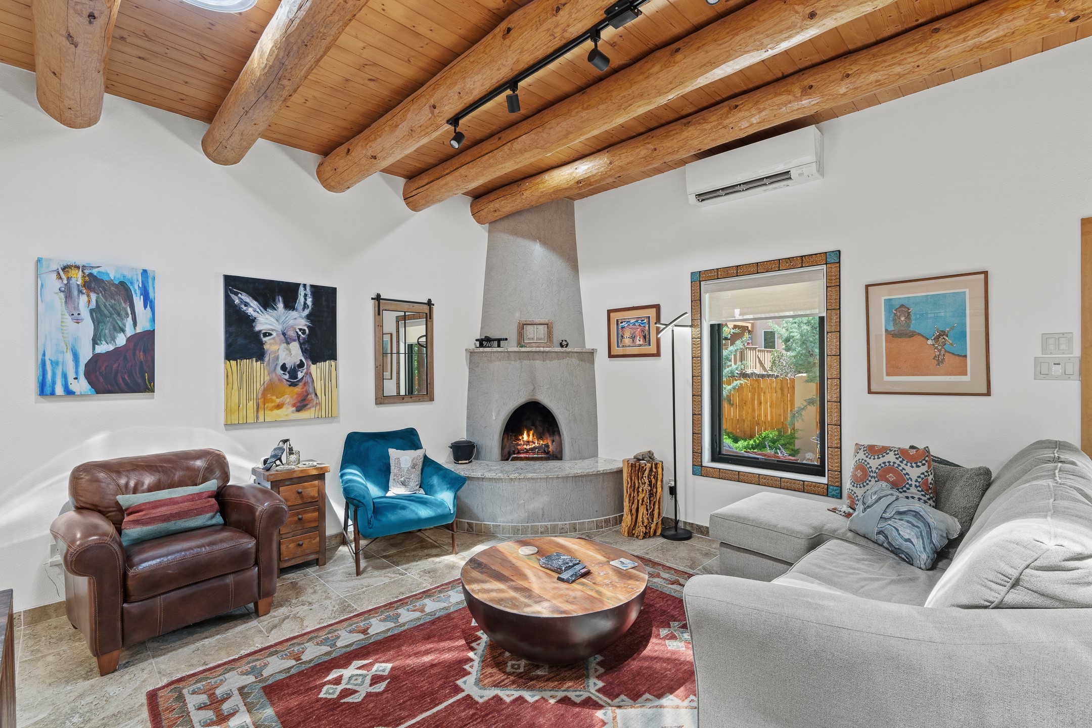 Santa Fe, New Mexico 87507, United States, 3 Bedrooms Bedrooms, ,2 BathroomsBathrooms,Residential,Pending,154682