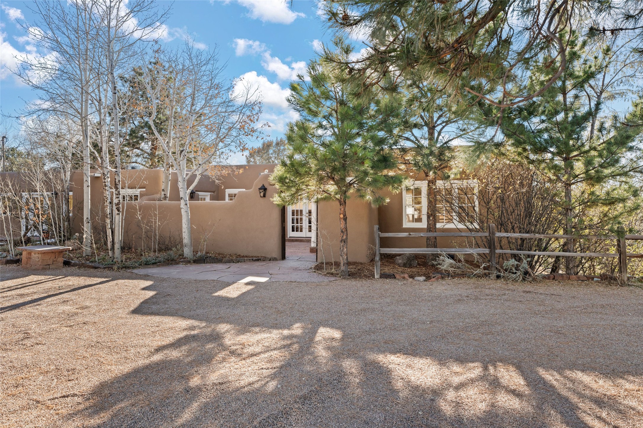 682 Garcia Street, Santa Fe, New Mexico image 2