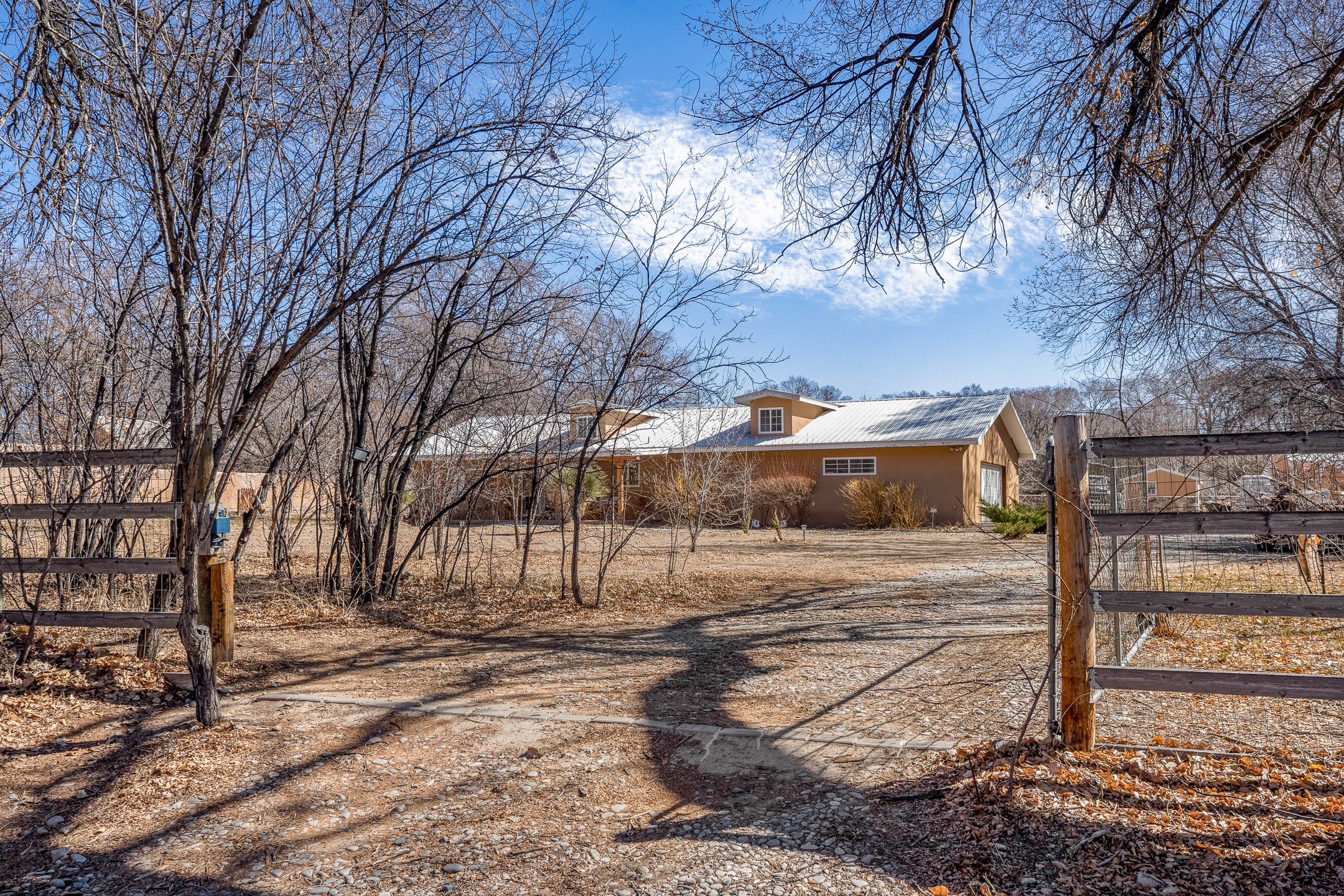 20 Bouquet Ln, Santa Fe, New Mexico image 1