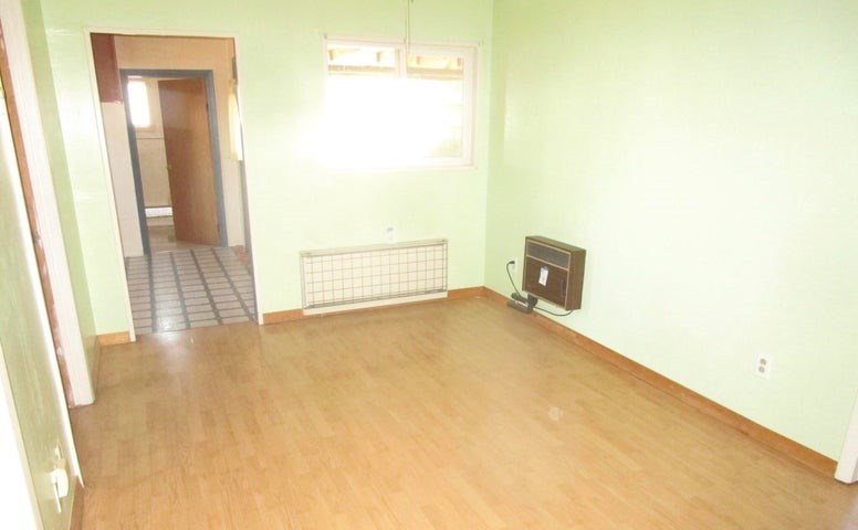 720 Tilden Ave, Las Vegas, New Mexico image 6