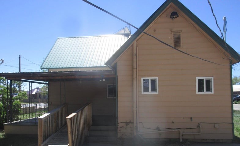 720 Tilden Ave, Las Vegas, New Mexico image 17